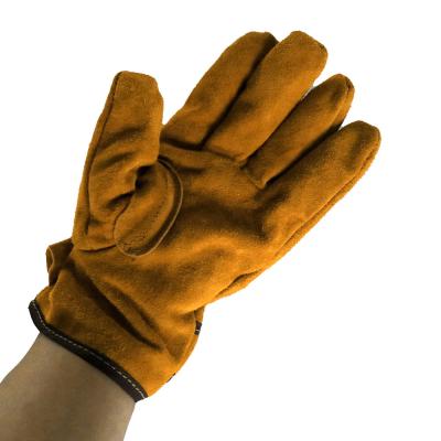 China Outdoor Insulation Camping Oven Cowhide BBQ Gloves Cooking Tools BBQ Heat Resistant Gloves for sale