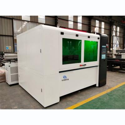 China Laser CUTTING CNC Laser Cutter Mini Fiber Laser Metal Cutting Machine For Steel for sale