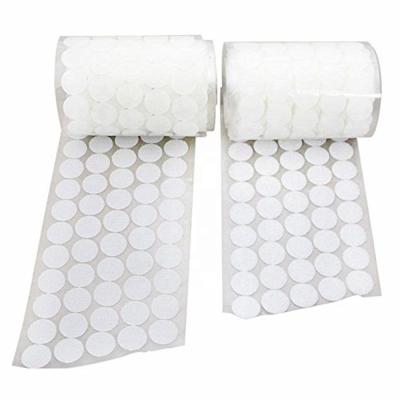 China Durable Self Adhesive Coins Hook And Loop Nylon Sticky Back Dots Dots 16mm Diameter With High Adhesion for sale