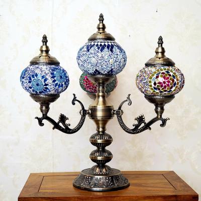 China Traditional Moroccan Restaurant Hotel Bar Living Room Bedroom Lamp Vintage Turkish Handmade Glass Table Lamp for sale