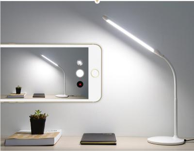 China 24.5cm Long Aperture Guangzhou Factory Supply Gooseneck LED Reading Table Desk Lamp 3 Levels Dimming Office Bedroom Led Light MA29 for sale