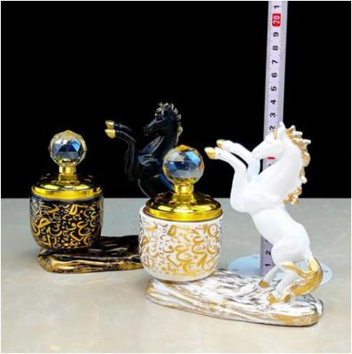 China Other direct creative shape censer horse design factory supply luxury artware for home decoration for sale