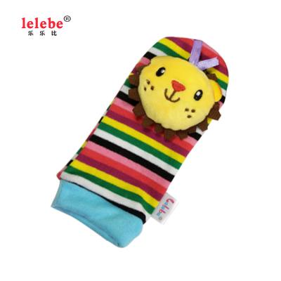 China Breathable baby bumps 2020 NEW custom wholesale plush toy cotton kids socks with foot bell for sale