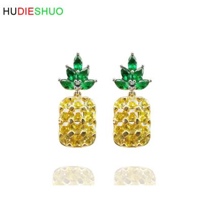 China Manufacturer Price Cute Simple Pineapple Style Austrian Crystal Stud Earring For Girl for sale