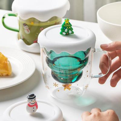 China Stocked Borosilicate Glass Christmas Gifts Mugs Double Wall Glass Christmas Tree Design Heat Resistant Drink Cups for sale