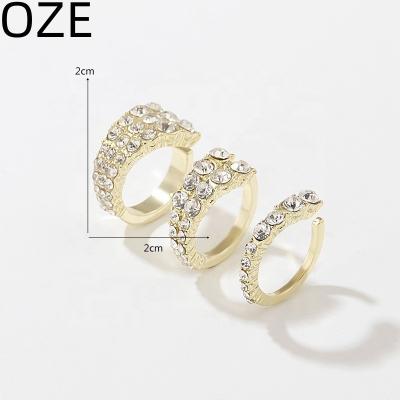 China Trendy Fashion Girls Diamond Stud Earrings Gold Plated Circle Huggies Earring Jewelry For Women for sale