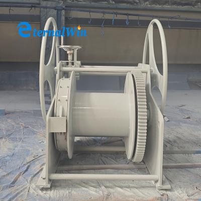 China 40T Marine Boat Manual Towing Winch With Wire Rope for sale