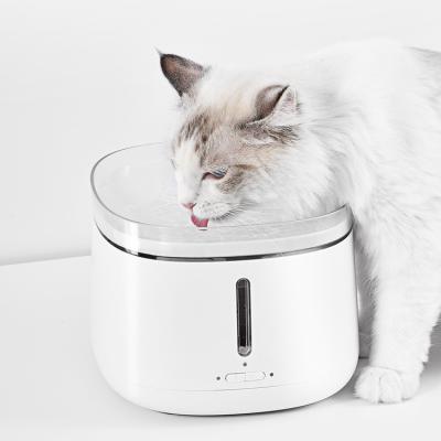 China Hot Sale Automatic Cat Water Bottle Smart Pet Water Feeder Automatic Cat Water Fountain Dispenser for sale