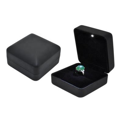 China Wholesale Custom Packaging Modern Luxury Ring Jewelery Led Logo Luxury Black Leather Velvet Jewelry Box for sale