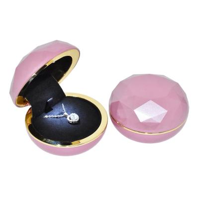 China Beautiful Modern Luxury Wholesale Rose Light Jewelry Displays Packaging Led Necklace Gift Box for sale