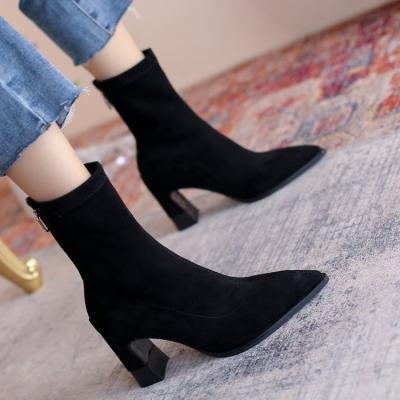 China Fashionable Women Anti-slippery Shoes 2021 Winter Ladies Suede High Heel Thick Ankle Short Boots for sale