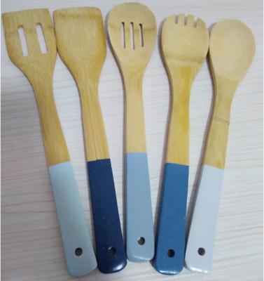 China Kitchen Natural Bamboo Spatula Colorful Kitchen Utensils Set Bamboo Utensils Set With Panting Handle for sale