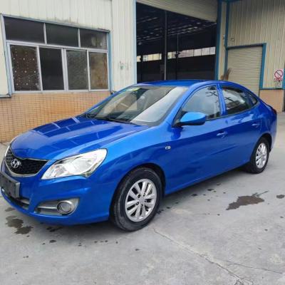 China Cloth High Speed ​​Used Car 4/5 Wheeler Manual Used Vehicles Gas Sedan Used Car Supplier for sale