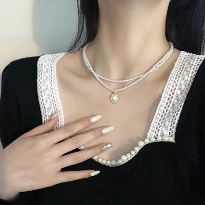 China New FASHION Freshwater Pearl Big Pearl Chain Around Necklace Double Layer Statement Pendant Necklace For Women Girls for sale