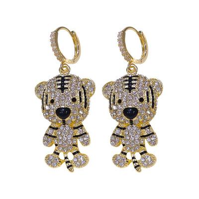 China Beautiful cute rhinestone tiger fashion earrings, latest design jewelry, diamond stud earrings for sale