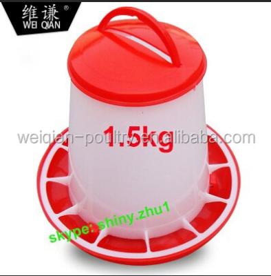 China Plastic Manual Poultry Drinkers Feeder Chicken Waterer Feeder for sale