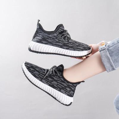 China Fashion Trend Factory Supply Cheap Anti-slip Durable Women Men Lovers Daily Walking Running Shoes Sneakers Lots for sale