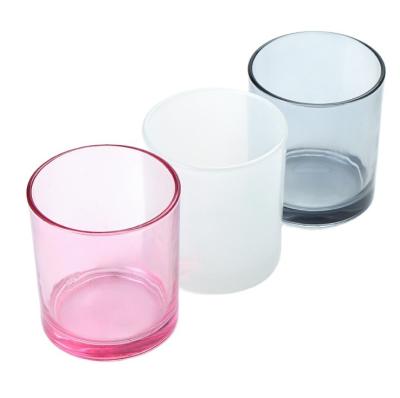 China Candle Frosted And Clear Colorful Glass Empty Jars Luxury Home Decoration Candle Jars Glass Candle Holder With Lid for sale