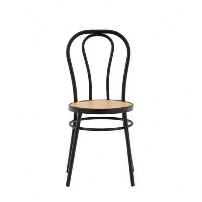 China Comfortable wholesale popular thonet restaurant metal event metal frame stackable cheap chair with wood seat for sale en venta