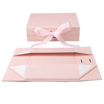 China Custom Logo Luxury Pink Packaging Box Recyclable Luxury, Paper Gift Boxes And Paper Packaging Printing Manufacturer for sale