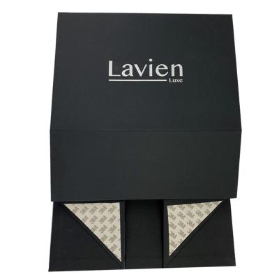 China Handmade Custom Black Packaging Boxes Magnetic Folding Fancy Paper Gift Box for sale