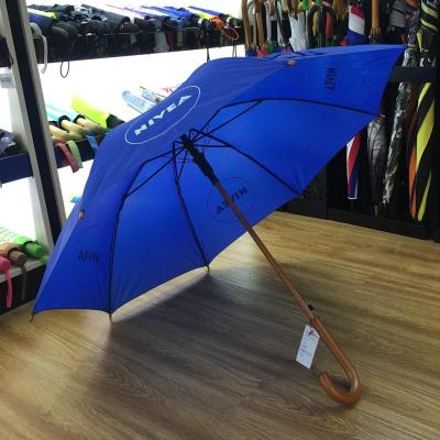 China Cheap umbrella promotion automatic open wooden rain upright umbrella with nivea logo for sale