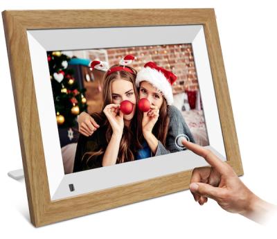 China Popular 10.1 inch IPS Touch Screen Wifi Christmas Wooden Photo Frameo Picture Frame With Body Sensor for sale