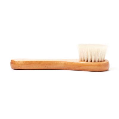 China Long Shoe Care Wooden Handle Around Main Shoe Shine Brush for sale