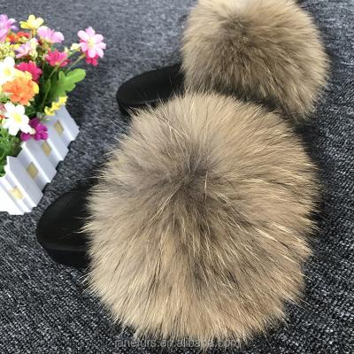 China Wholesale Customized Natural Anti-Slippery Raccoon Fur Slippers Sandal Slides Real Fur Slippers Fur Sandals for sale