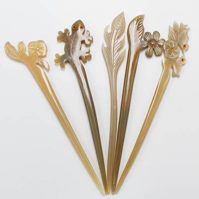 China Handmade Classic Style Crafts Horn Hair Stick Chinese Traditional Style Elegant Hair Pins for sale