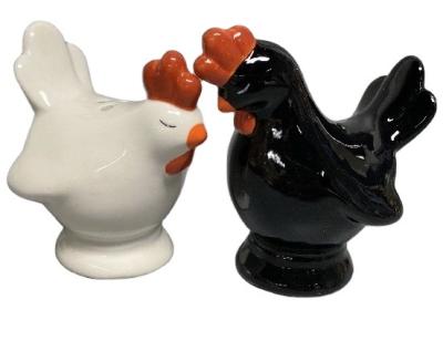 China Eco-friendly Ceramic Chicken Salt and Pepper, white+black for sale