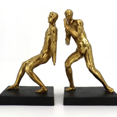 China Hot Sale Folk Art Resin Sportsman Statues Bookends Sculptures Art For Home Decor for sale