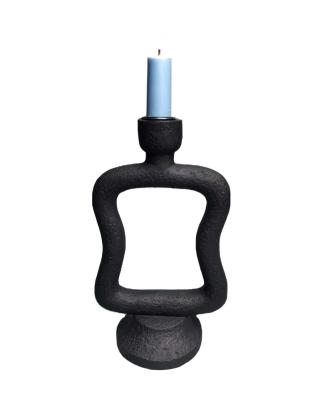 China World Creative Modern Elegant Resin Candle Holder Candlestick For Home Decoration for sale