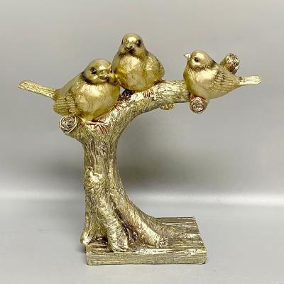 China Creative Home Decoration Resin Three Birds Figurine On The Branch Home Decoration for sale