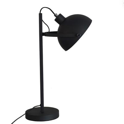 China Hotel Bedside Light Table Lamp Industrial High Quality Modern Minimalist Desk Lamp for sale