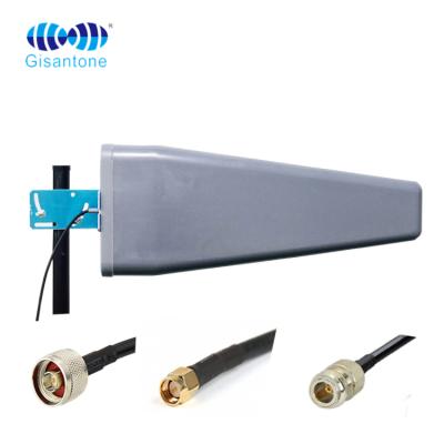 China Powerful 2g/3g/4g 5G Outdoor Signal 12 dBi LPDA High Quality Antenna 510x210x70mm for sale