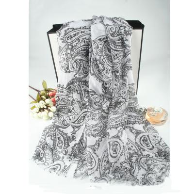 China Simple Classic Paisley Prints Women's Scarf for sale