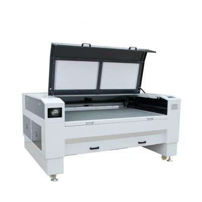 China Laser CUTTING Lihua 90130 Ruida Automatic CCD Scan Textile CO2 Laser Cutting Machine Camera On Head for sale