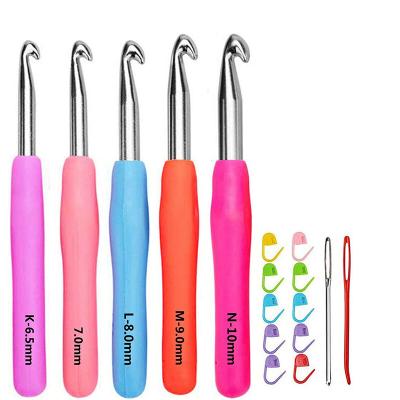 China Crochet Hook Crochet Set Aluminum Knitting Needles Sewing DIY Tools Soft Grip Handle for sale