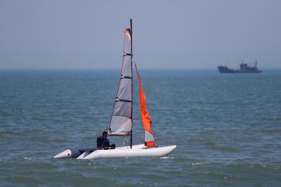 China Ponton-Boote PVCs aufblasbare Frameless Segelboot-4.5m mit zwei Segeln zu verkaufen