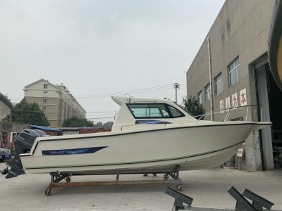 China 2023 new 27ft GRP boat for fishing and  recreation with 8 persons crew with cabin zu verkaufen