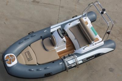 Китай 2023 new fiberglass hull rib boat 3.9m with removable fuel tank rib390CL продается