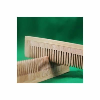 China Home Eco-Friendly 100% Biodegradable Natural Bamboo / Wooden Combs In Different Sizes for sale