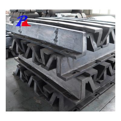 China Arch V type Rubber Fenders for Marine Ship Acceptable OEM/ODM Material Natural Rubber for sale