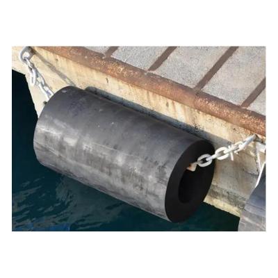 China Rubber Fender Prices Protect Tug Boat with Top-Notch Cylinder Dock Fenders for sale