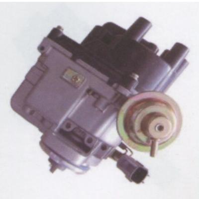 China Auto parts IGNITION DISTRIBUTOR for NISSAN 22100-70N00 D4W89-01 same as OE for sale