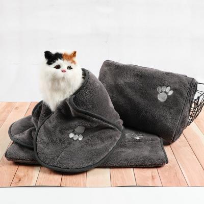 China IFPG-009 Pet Supplies Pet Supplies Cats Super Absorbent Quick Dry Viable Dog Bathrobe Microfiber Cleaning Bath Towel for sale