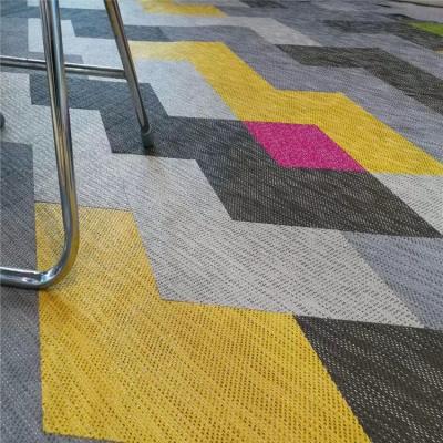 中国 Anti-fire; easy clean up; Thickness 2.5-3mm Fire Proof And Bolon Style Woven Vinyl Carpet For Hotel And Office 販売のため