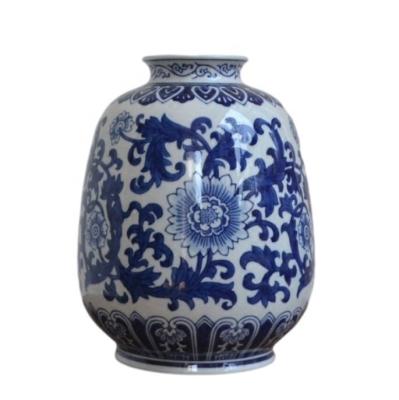 China Export blue and white ceramic vase only to China's Jingdezhen small to mouth tabletop flower art restaurant vase for sale