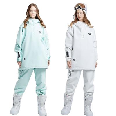 China Anti-UV Green Ski Suit Wear Manufacturers Ski Equipment Turn Changes Snowboarding Apparel Women's Skiing 2021 Clothing for sale